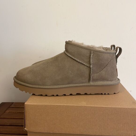 UGG Classic Ultra Mini Booties Antelope USA Women Size 11/UK 9/EU 42 - Picture 9 of 14